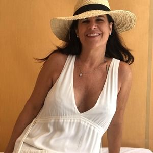 Meet your Posher, Mary jane